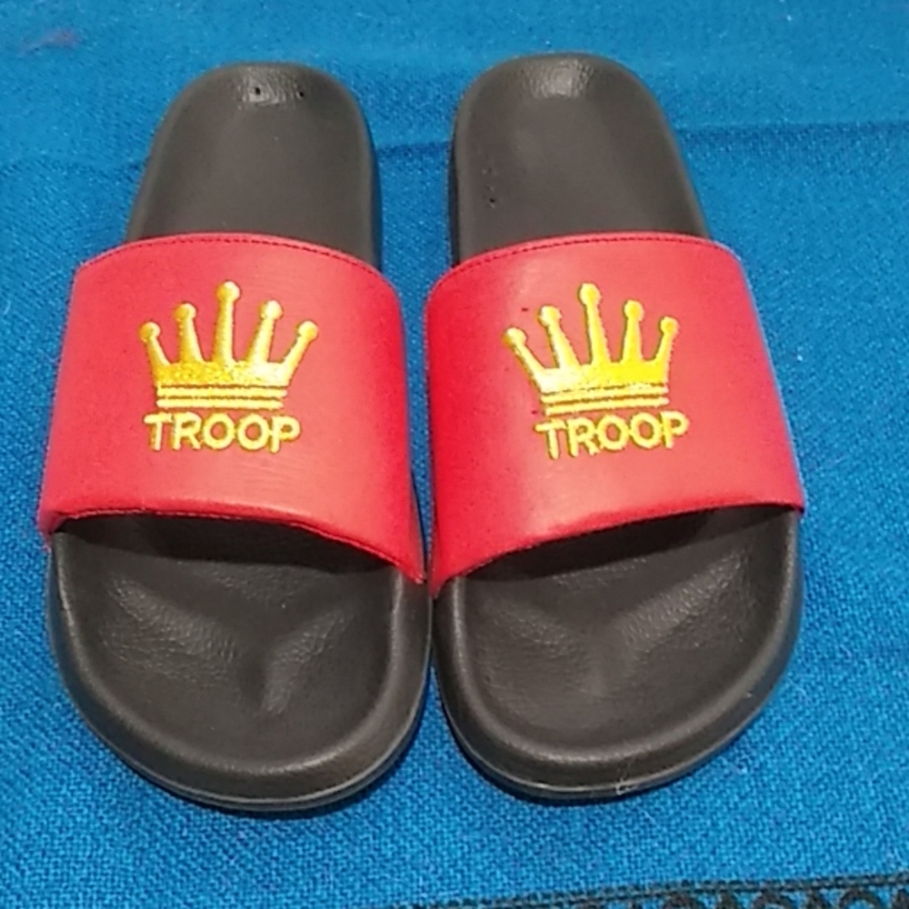Troop sandals